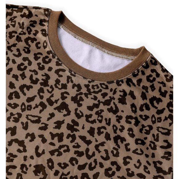 ⚡Women Brown Leopard Imported Graphic Crewneck Long Sleeve Pullover Sweatshirt - Picture 3 of 5